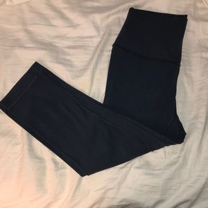 True Navy Align Crop 21”